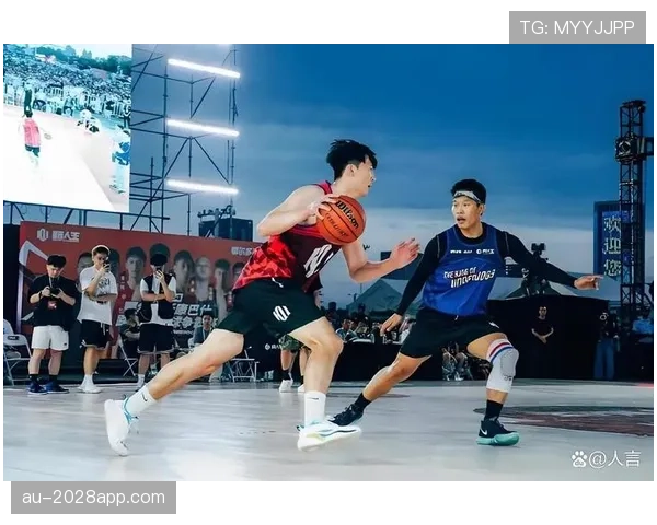 争球规则：合法身体对抗的判定条件与常见误区