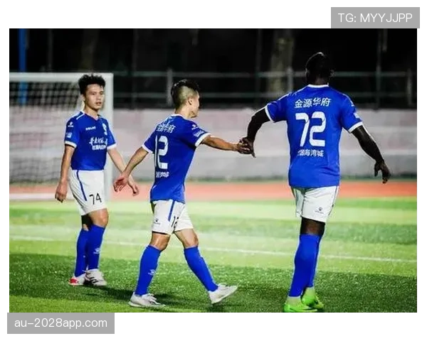 中场开球规则详解：什么时候必须直传，哪些操作会被判罚？