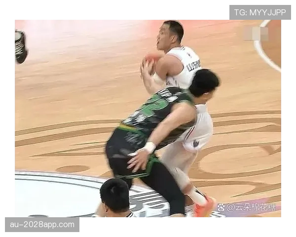 半场哨响后发生的犯规是否计入判罚？