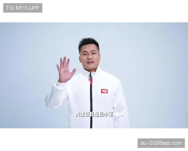 吕小军家里冰箱塞满蛋白粉，电费比工资还高